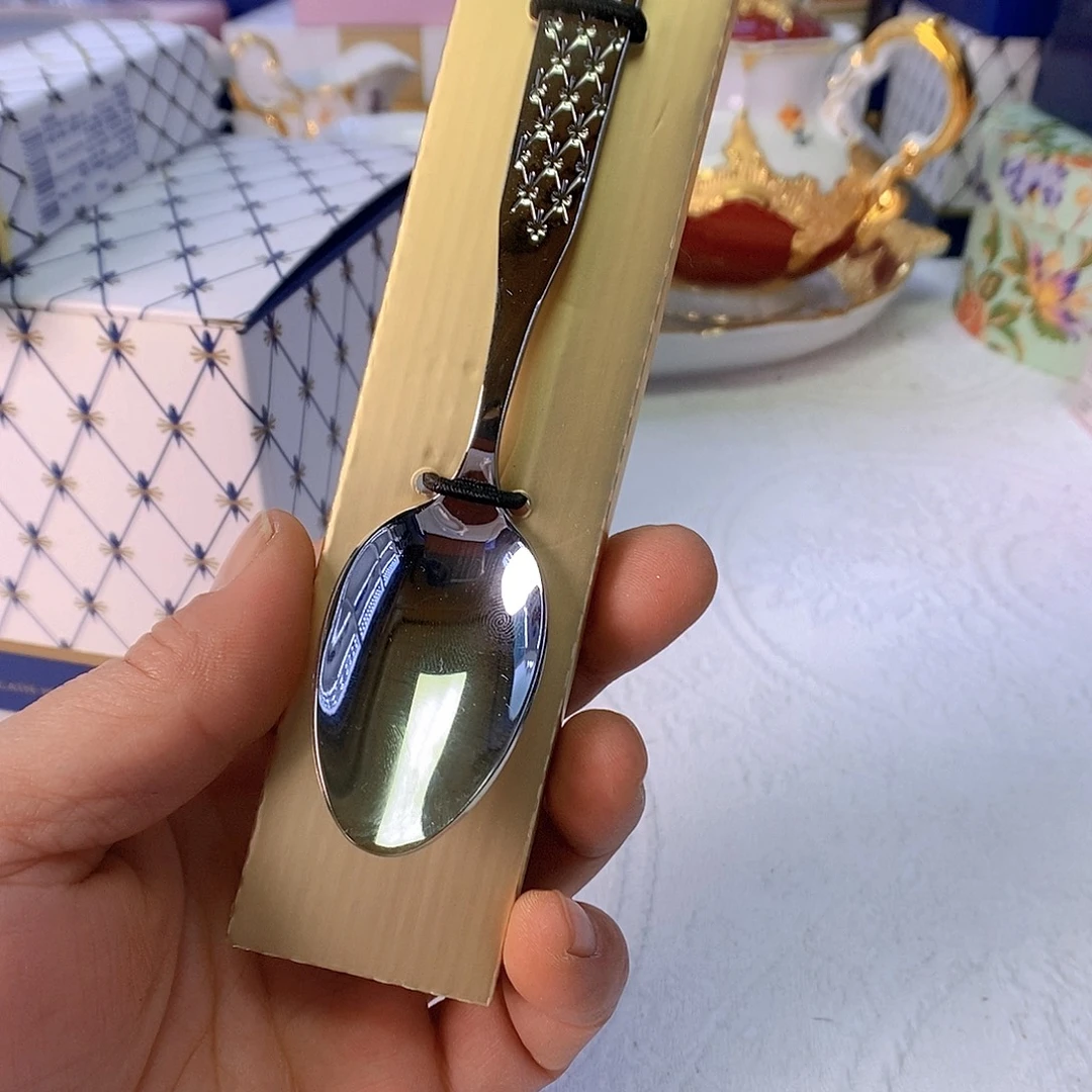 开播时间每周二晚上开播时间每周五周二