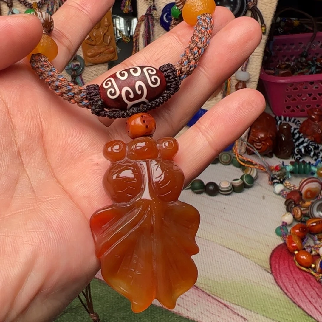 玛瑙/玉髓颈饰未镶嵌