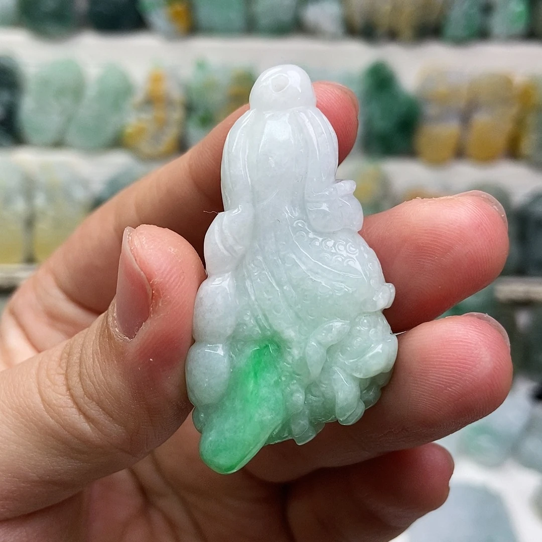 翡翠未镶嵌吊坠(赠链)