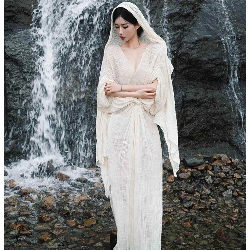 新中式晨袍深V复古设计感度假新娘长裙高级感仙女连衣裙秋季