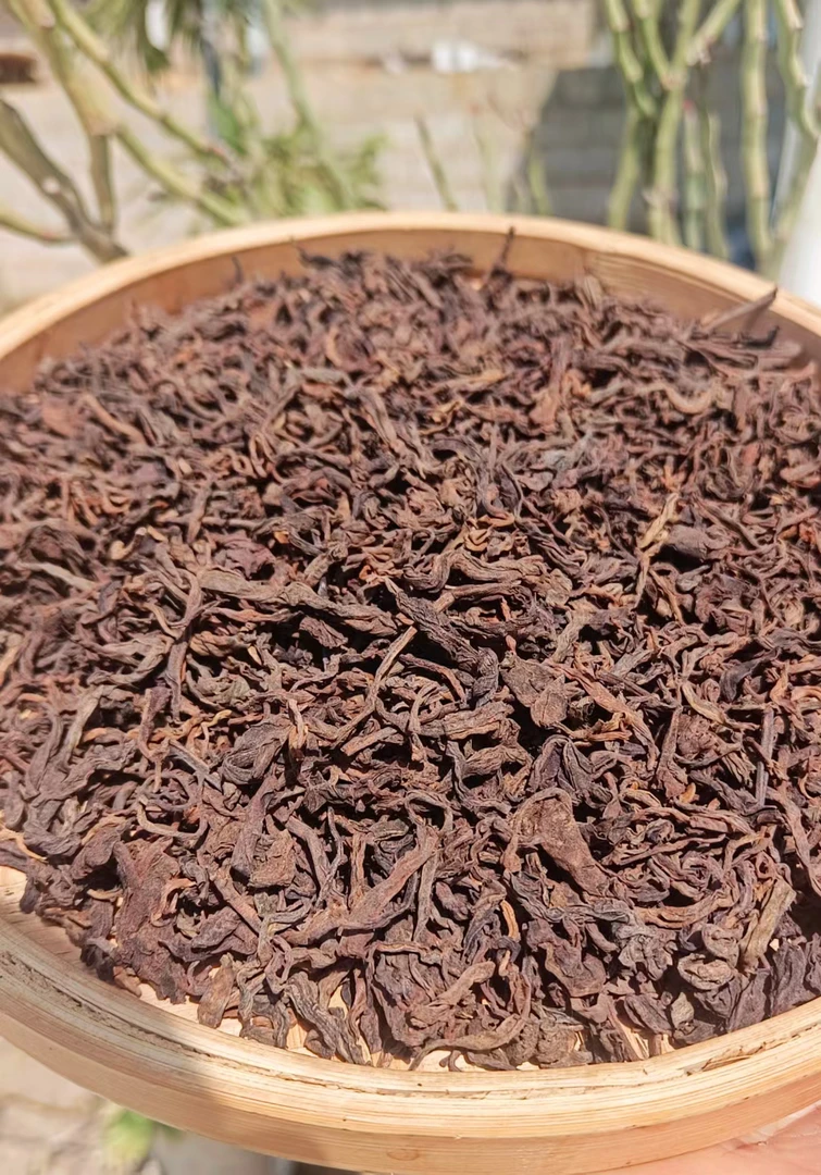 忙肺古树纯料熟茶（小筐离地发酵）