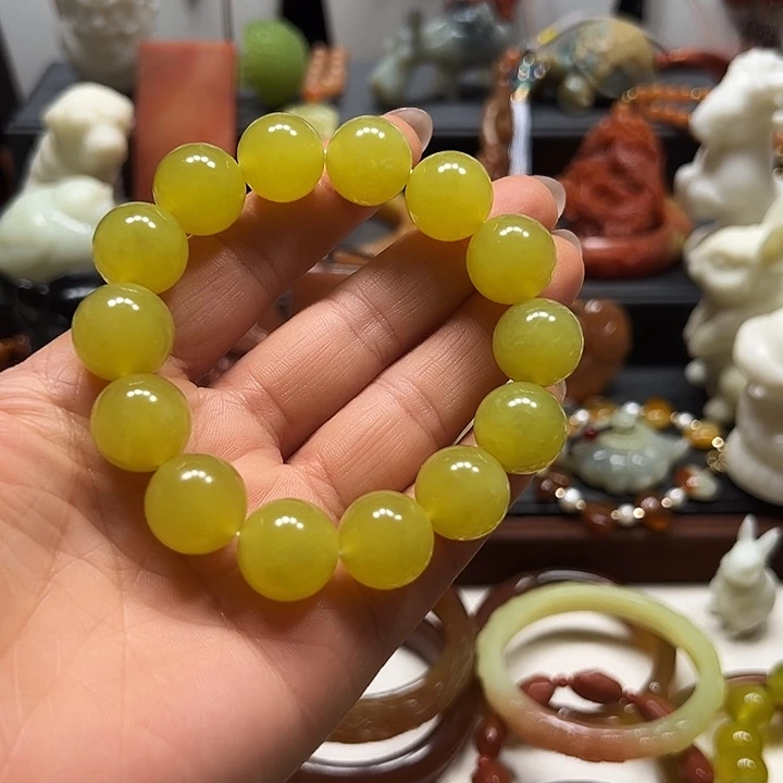 蛇纹石玉手串未镶嵌
