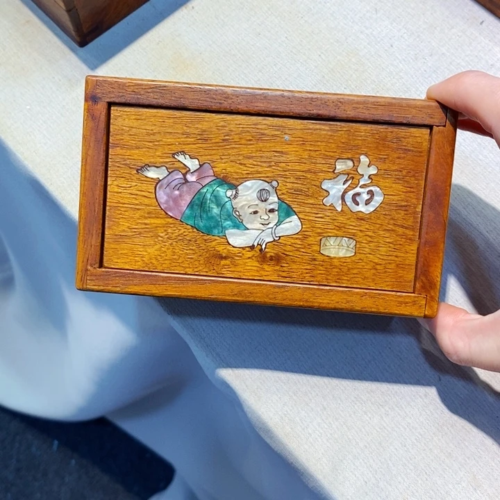 欭***惗木木木木小机关盒福娃