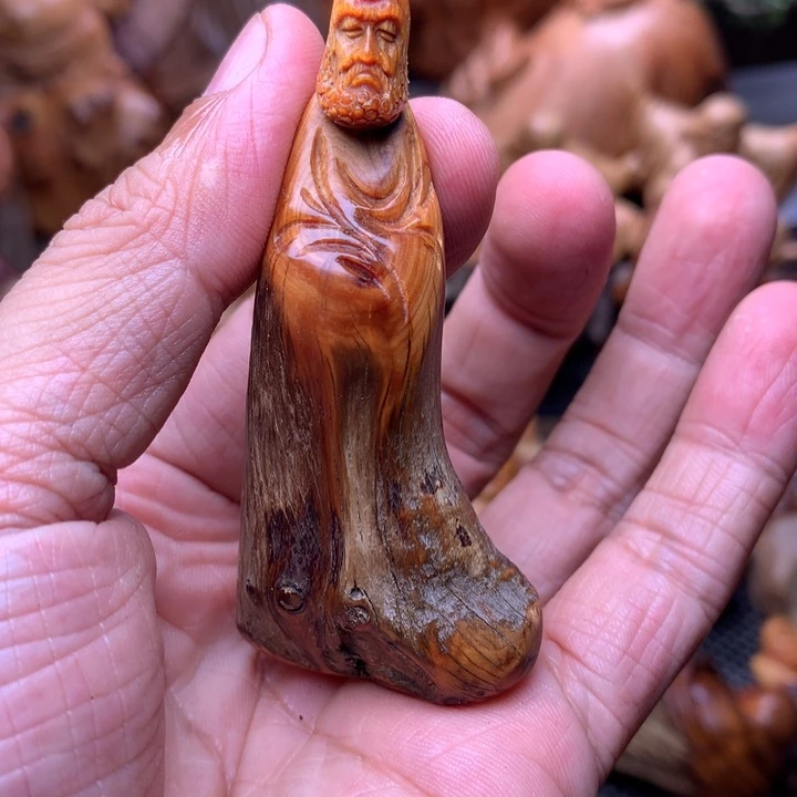 柏木（崖柏）崖柏陈化料手把件