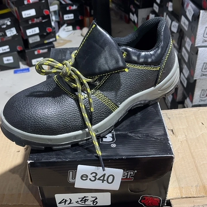 42尺码编号340防砸防刺劳保鞋