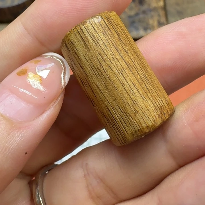 大叶紫檀（黑酸枝木类）
