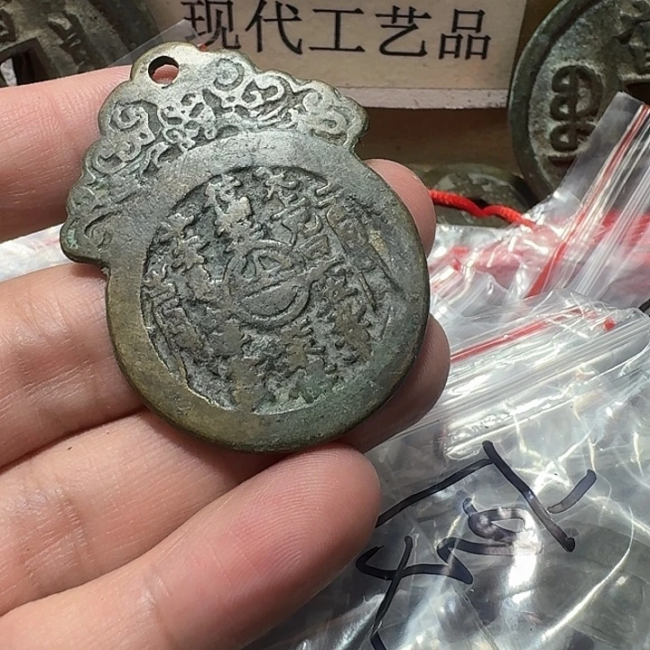 墨****铜现代工艺品花钱