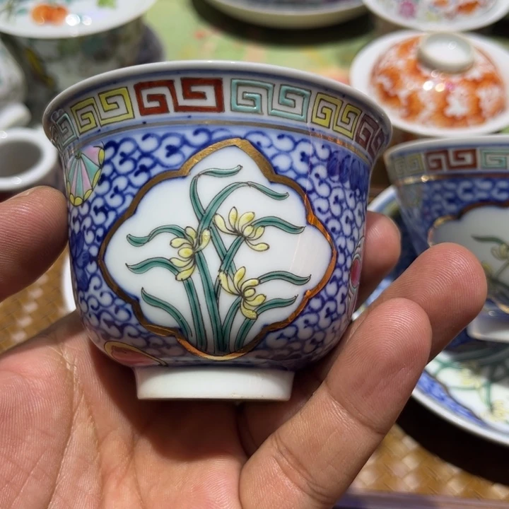 纯手绘精品盖碗杯