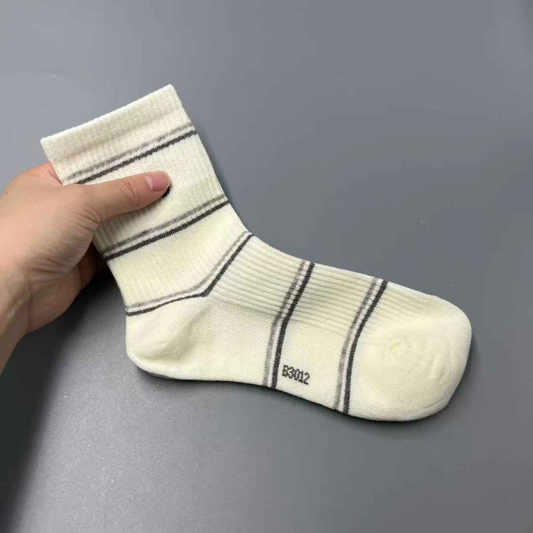 K251980 长筒袜子运动袜盒装5双装