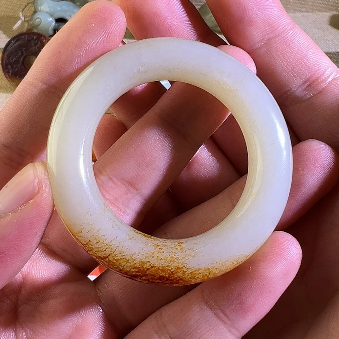 常***哥和田玉未镶嵌颈饰