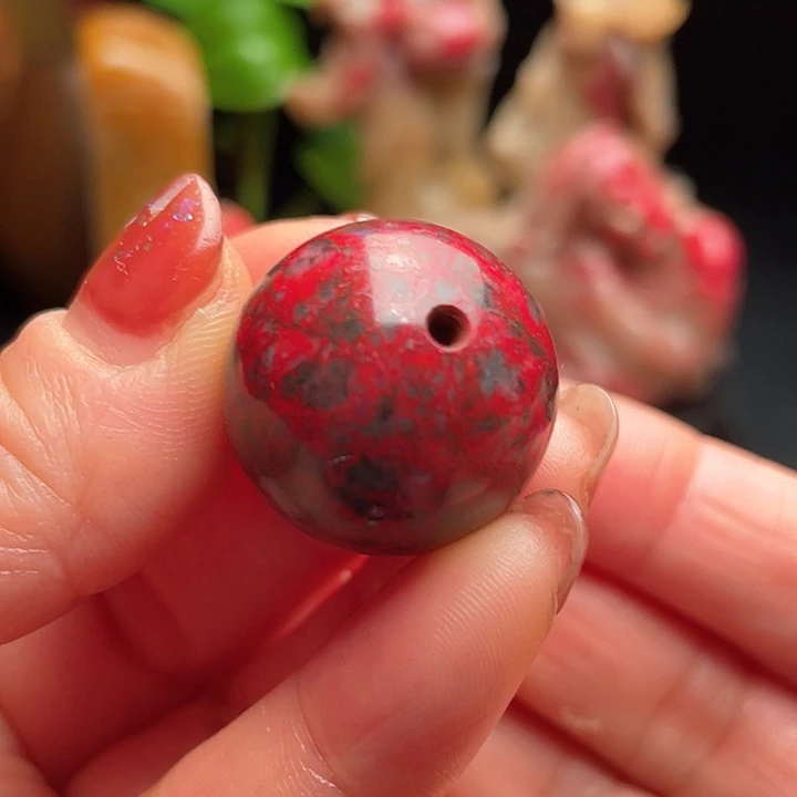 鸡血石鸡血石手把件珠子