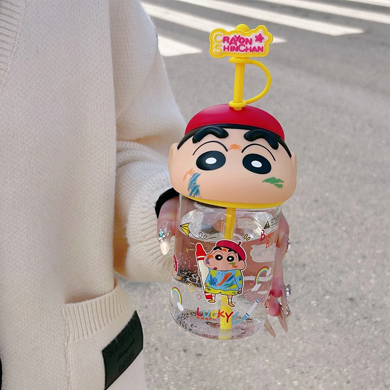 蜡笔小新玻璃杯2025新款男女生高颜值吸管杯耐高温便携迷你随行杯