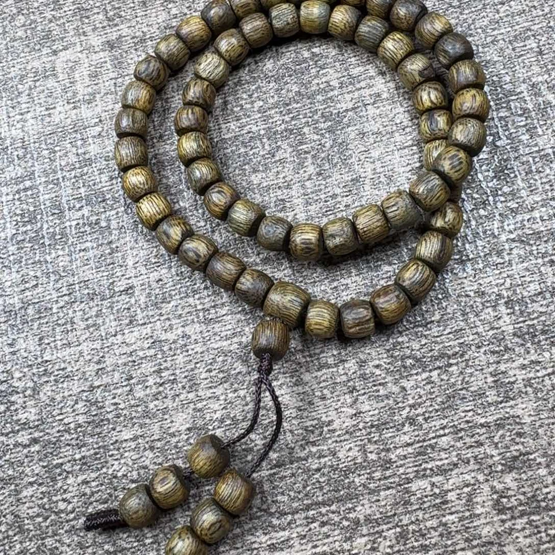 沉香碎屑沉香绿棋鼓珠双圈0.6/7.7