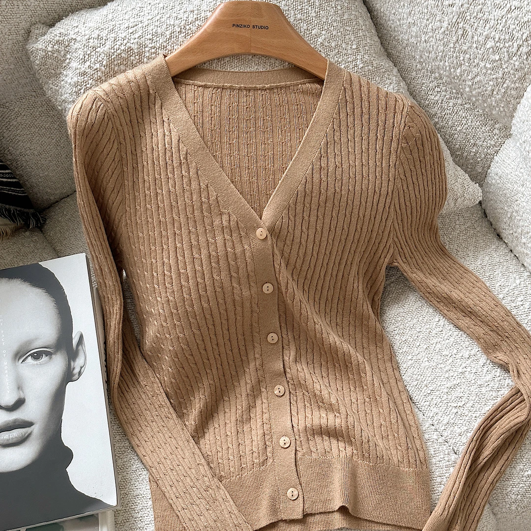 【年终宠粉大促】【PINZIKO】漫岛咖啡~V领长袖针织衫TJA500