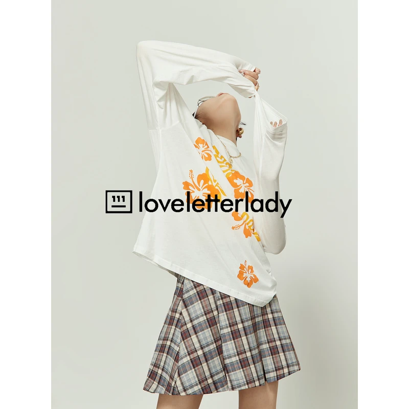 周里物/白色印花早春T恤2025春新款爆款插肩长袖宽松休闲长袖上衣