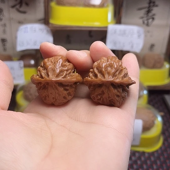 吊坠文玩核桃苹果园