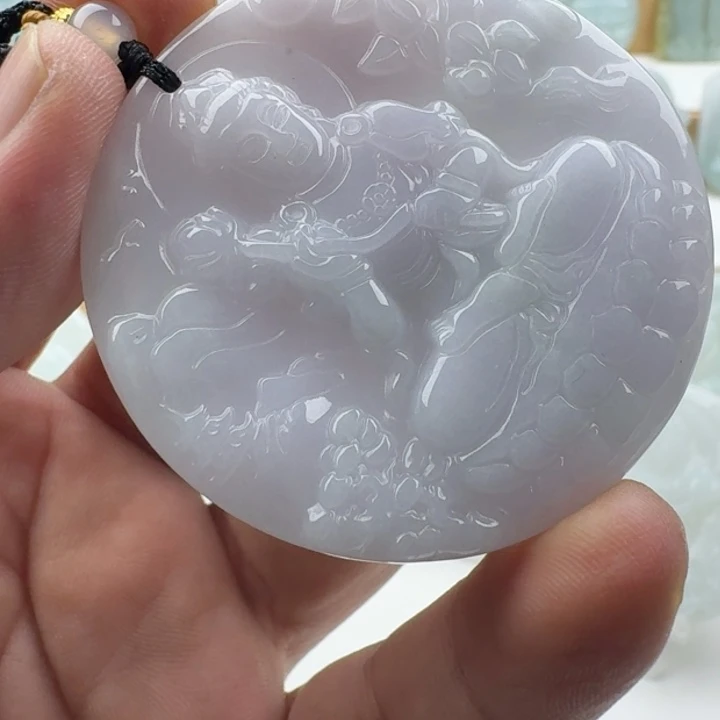 翡翠未镶嵌颈饰天然缅甸A货翡翠