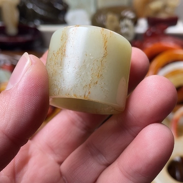 福***老和田玉未镶嵌颈饰