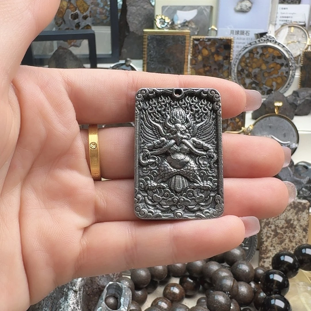 石英石纯铜阿勒泰