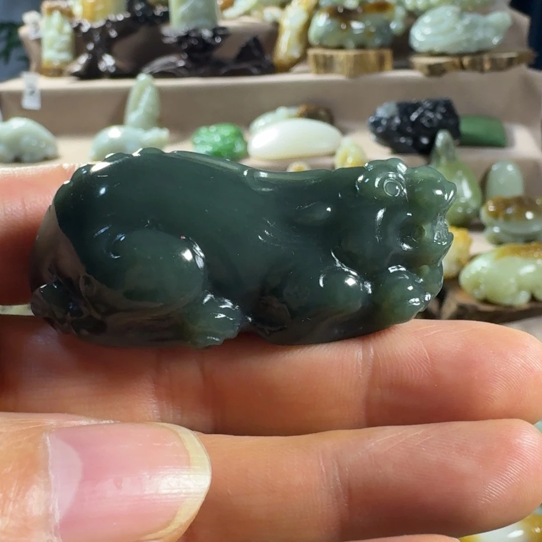 和田玉（糖玉）未镶嵌颈饰