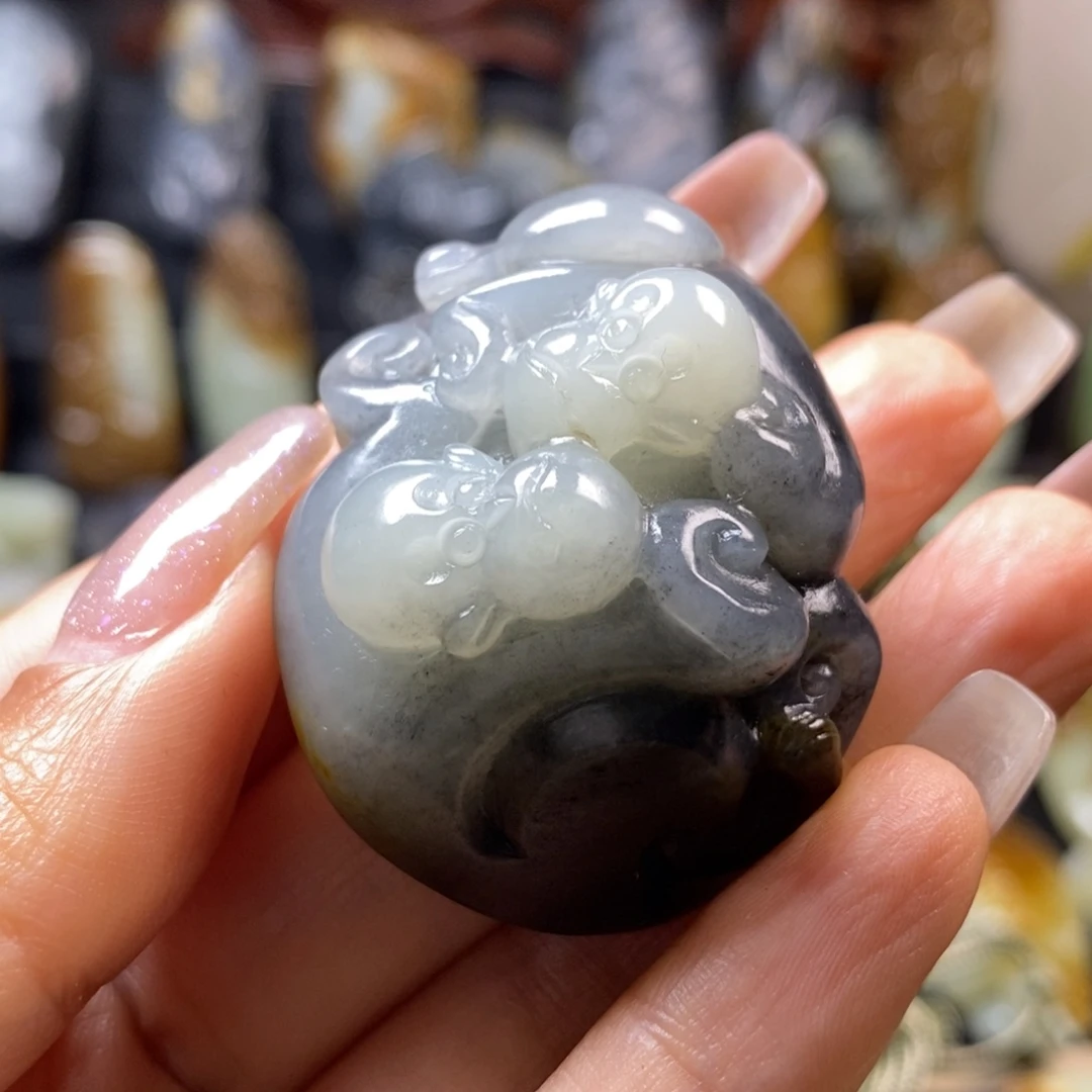 和田玉未镶嵌挂件