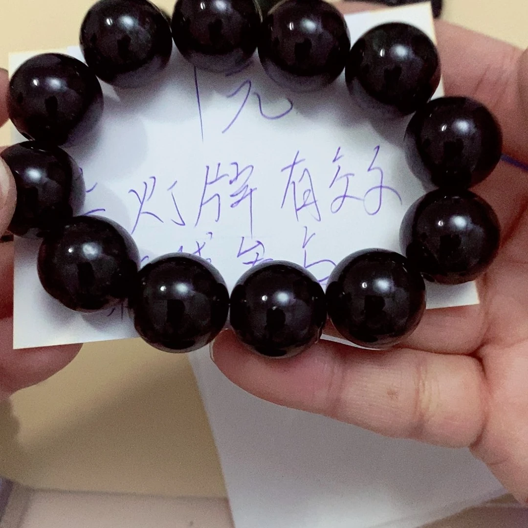 翡翠颈饰未镶嵌秋*翡翠