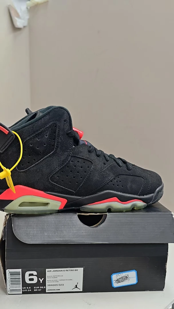 Nike aj6黑红38.5码全新配盒10月17
