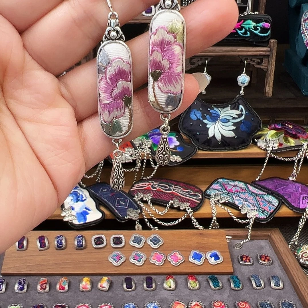 织绣手工刺绣工艺品
