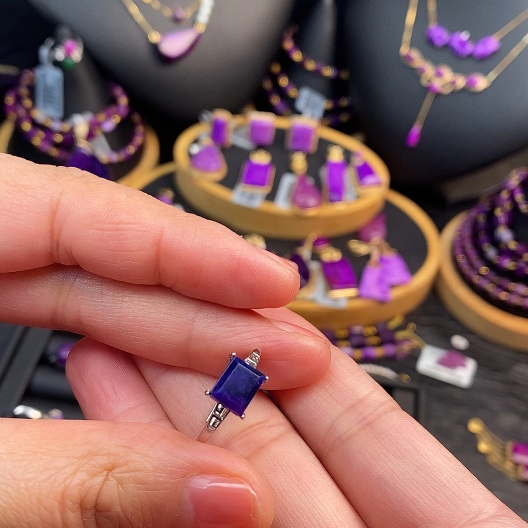 苏纪石（舒俱来）银S925镶嵌耳饰