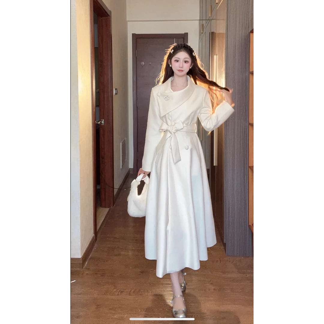 法式大裙摆绑带收腰大衣女冬季2025新款高级感中长款外套