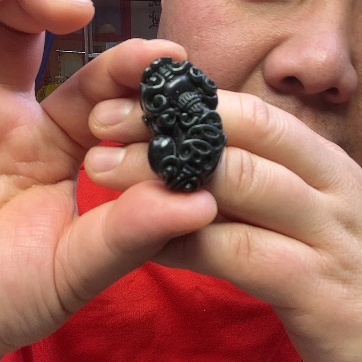 和田玉未镶嵌颈饰貔貅