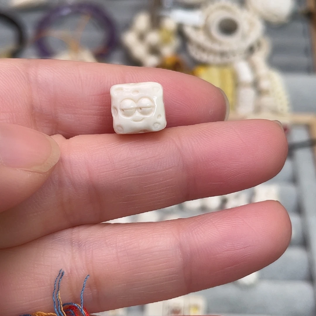 猛犸象牙手串/手链/手镯海绵宝宝