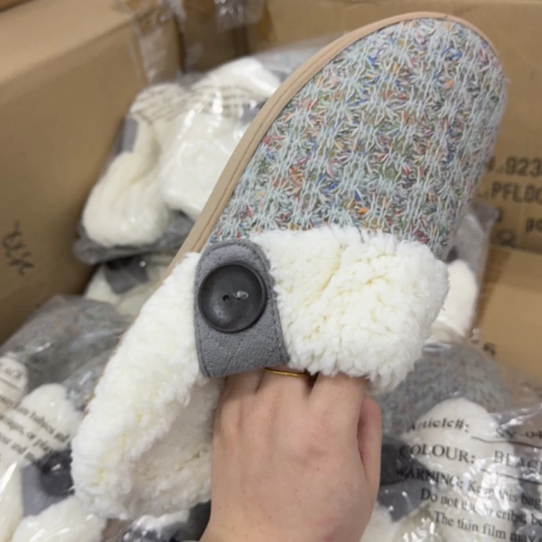 厚绒女士外贸针织棉拖（正码正拍、卡其色鞋底和黑色鞋底随机发）