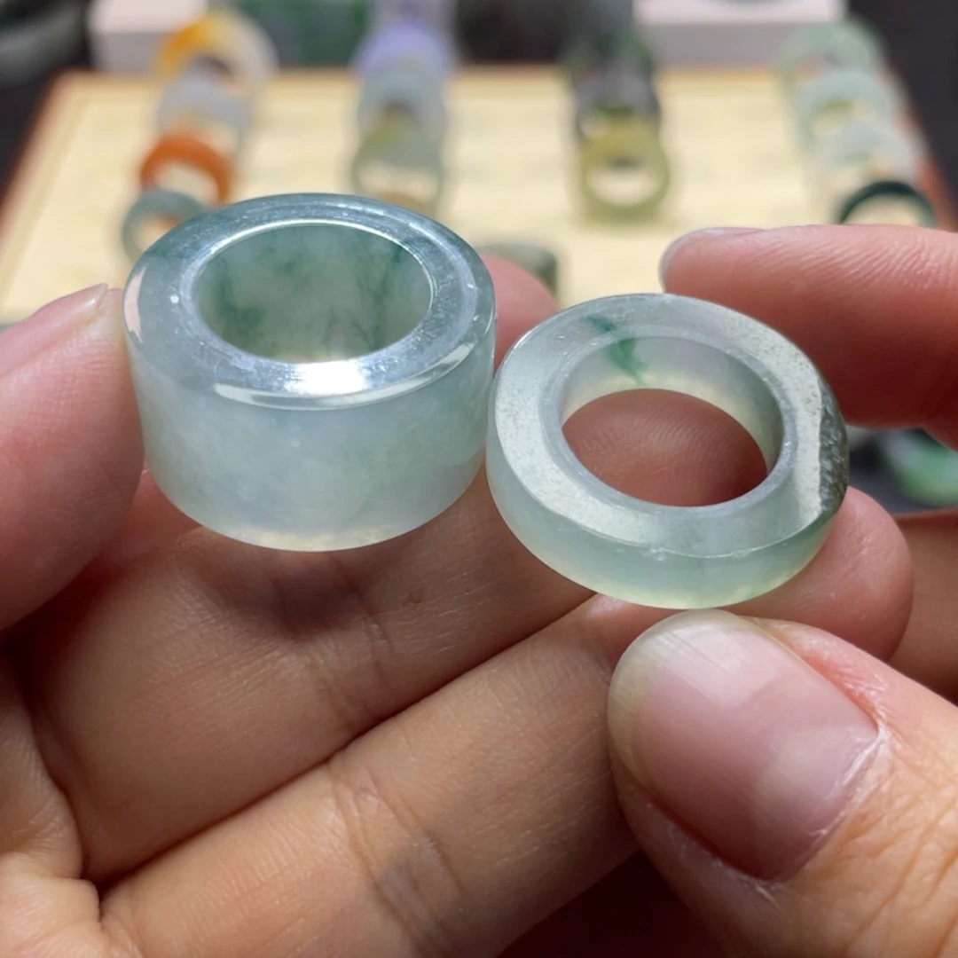【闪购商品】定制翡翠未镶嵌z**?天然翡翠