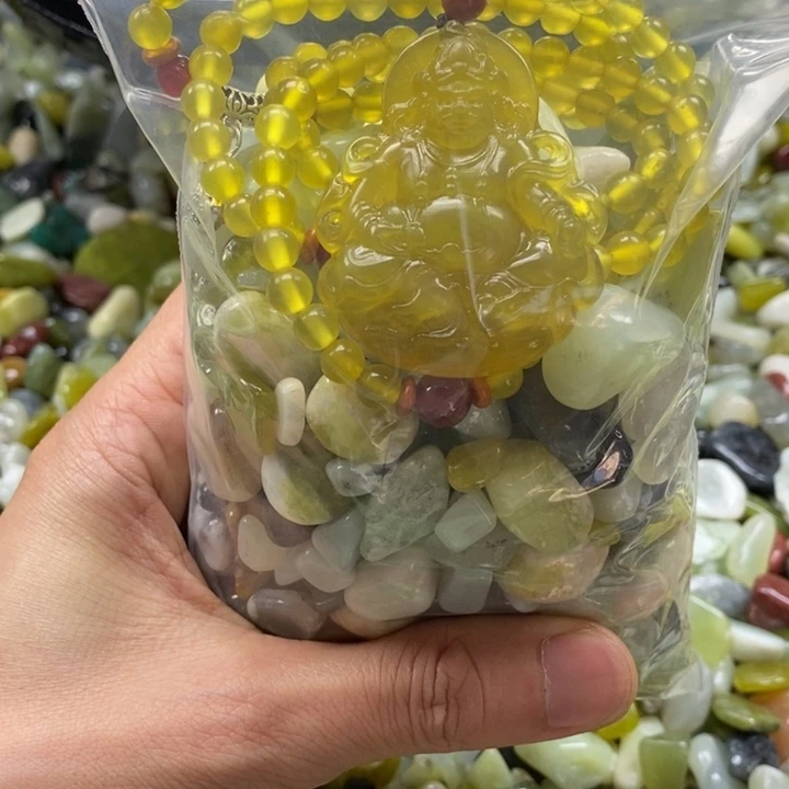 蛇纹石玉鱼缸石未镶嵌