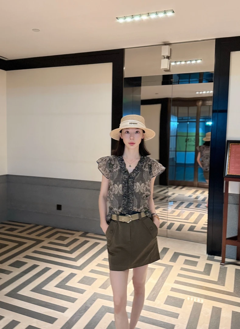 KK颜小新【锦恩】设计感小众时尚气质舒适淑女夏季休闲宽松上衣半裙