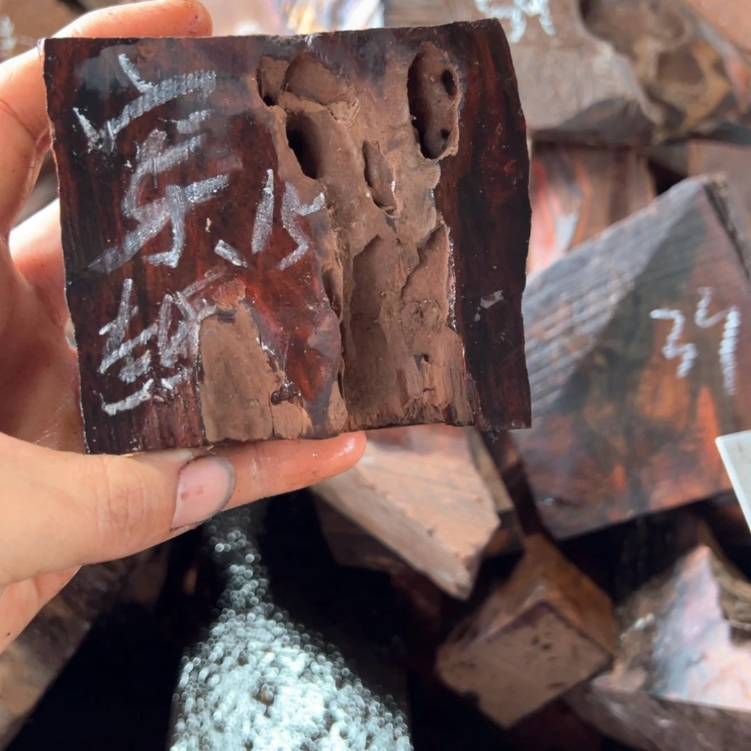 交趾黄檀（大红酸枝）穿**线