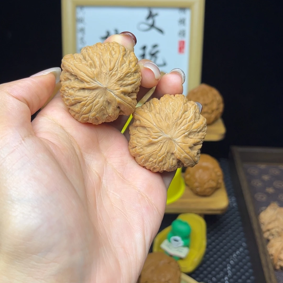 文玩核桃吊坠铁锤42白茬