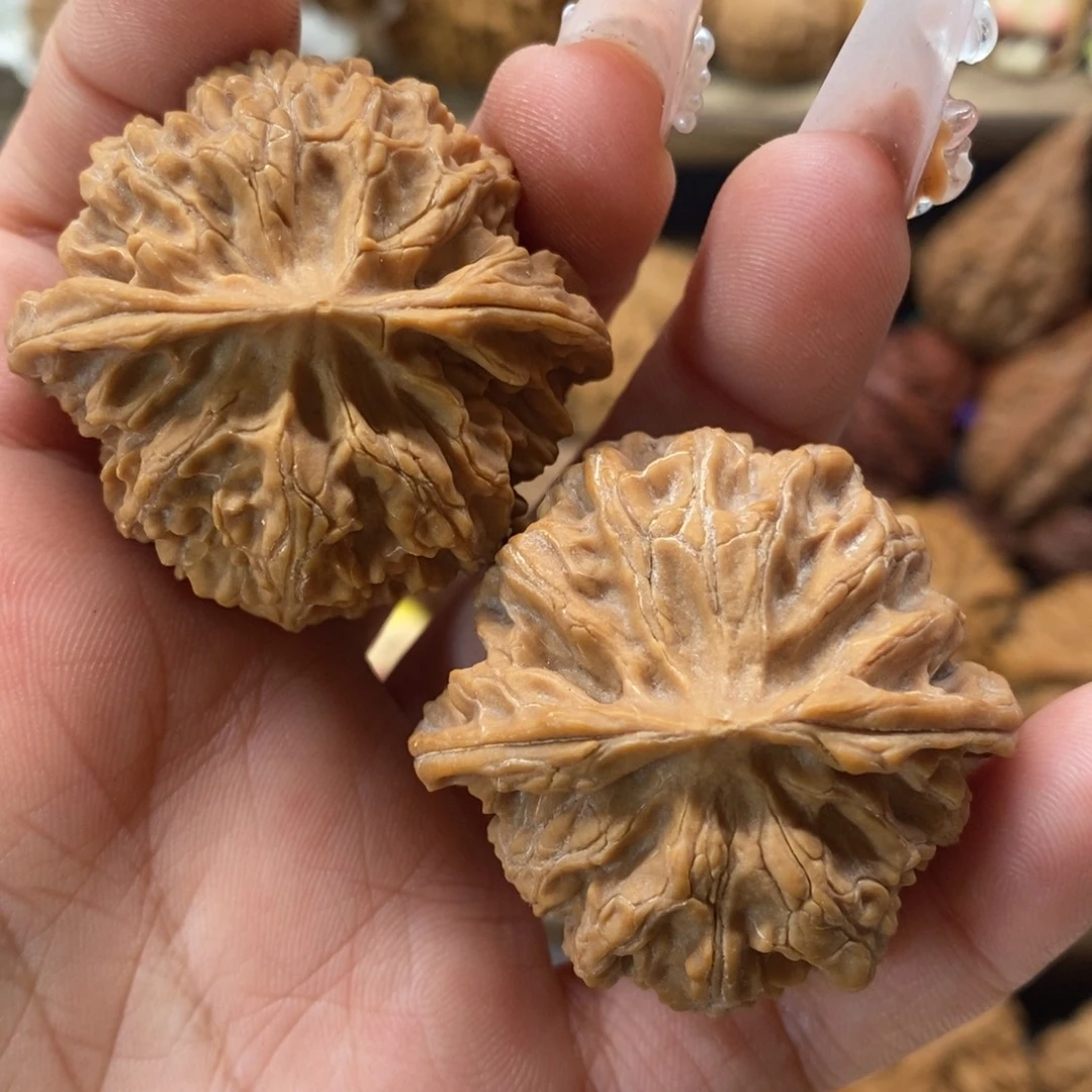 文玩核桃吊坠036苹果园40