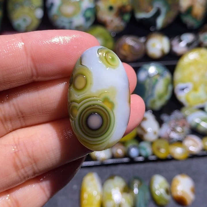 玛瑙/玉髓珠宝奇石未镶嵌