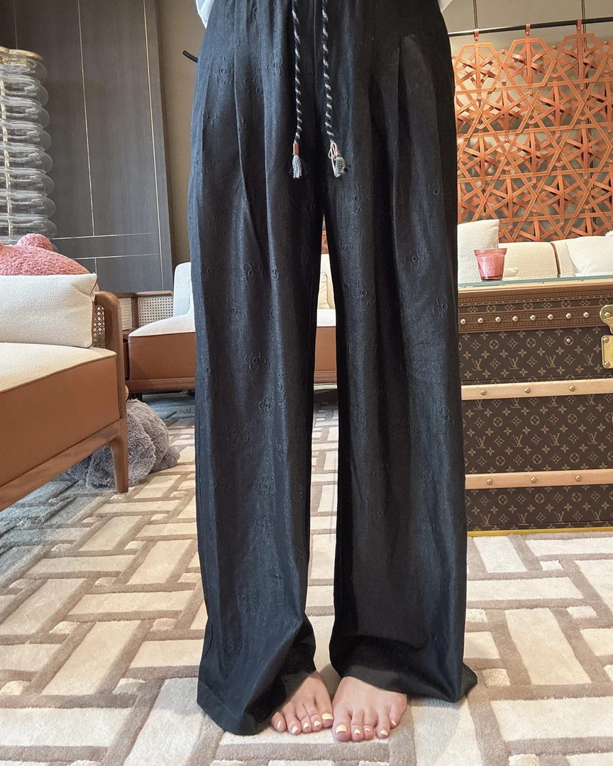 BETTER JOELAY-【酷黑小花】时尚休闲直筒裤子宽松百搭Z1193