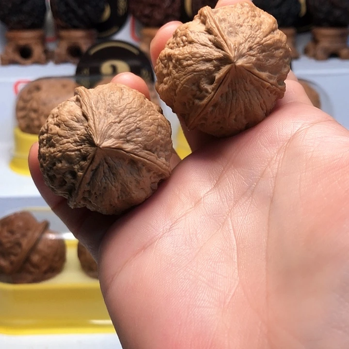 吊坠文玩核桃云南铁核桃