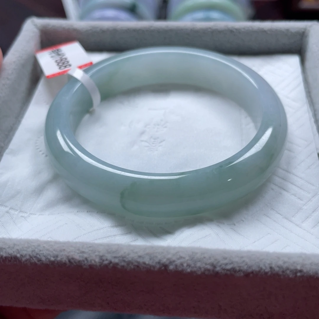 翡翠未镶嵌手镯手镯