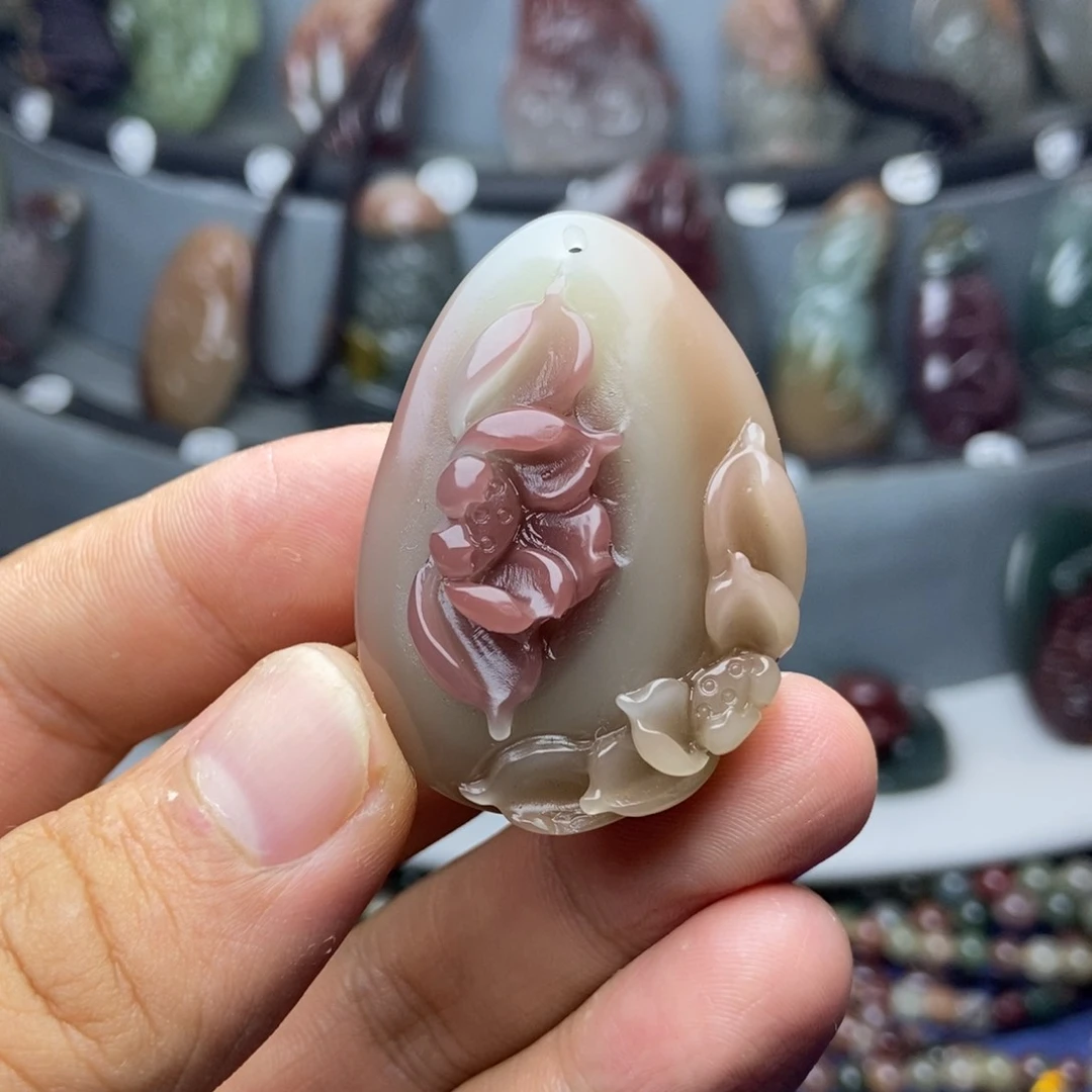 玛瑙/玉髓颈饰未镶嵌