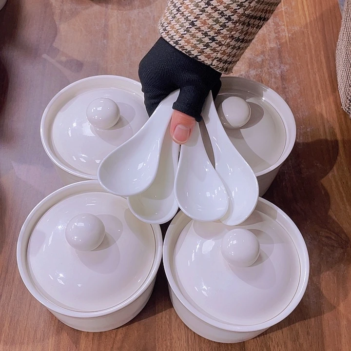 白瓷餐盘餐盘餐哦