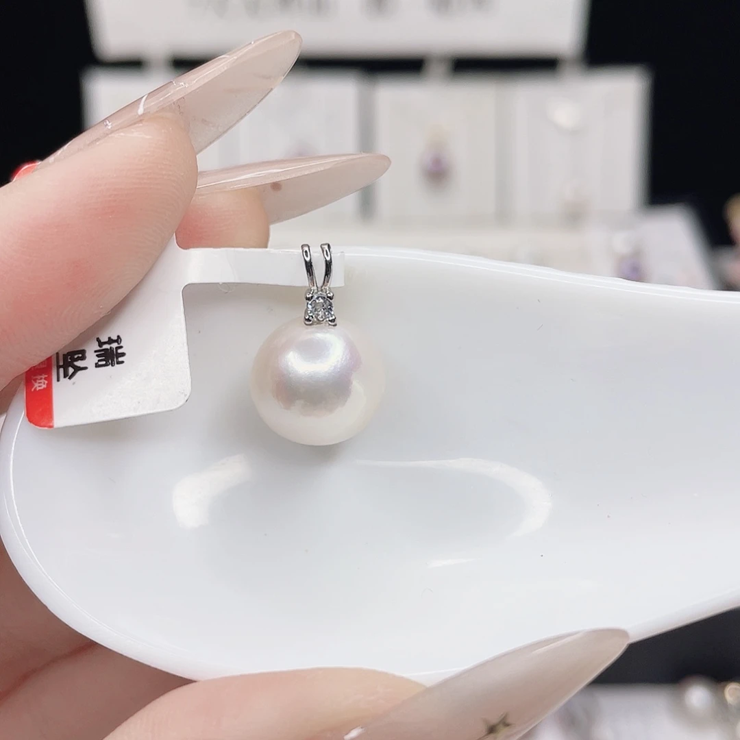 合金淡水珍珠吊坠(赠链)