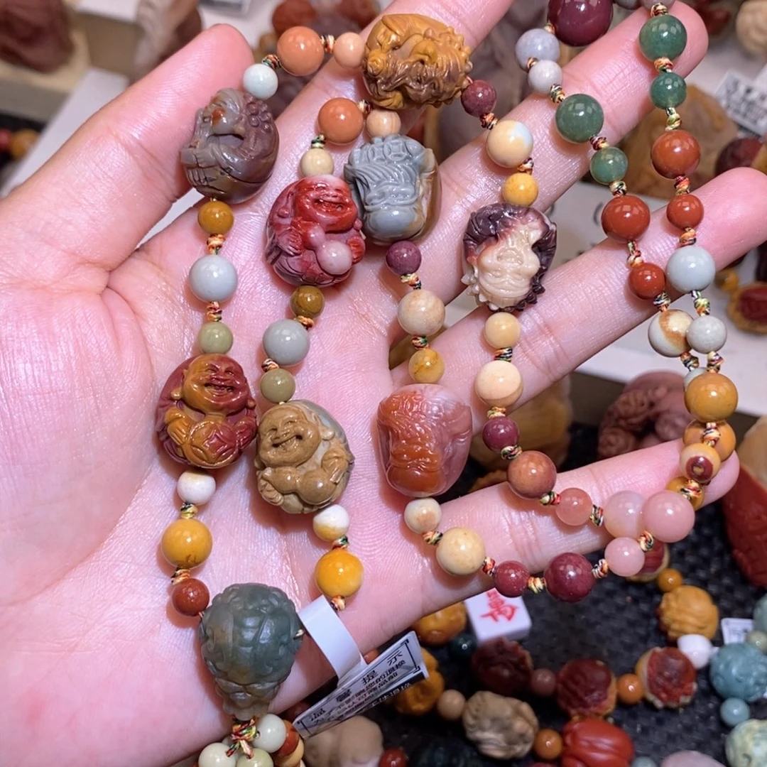 一***云未镶嵌手链石英质玉（阿拉善玉）