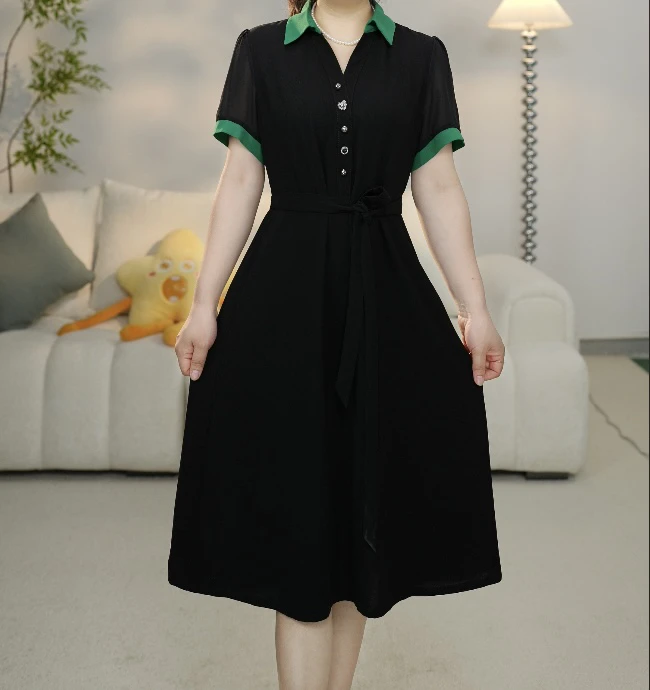 31B50连衣裙碎花显瘦少女夏季收腰修身复古气质