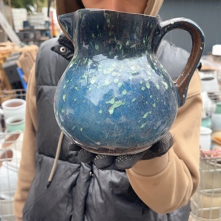 红陶壶一个口径12*18