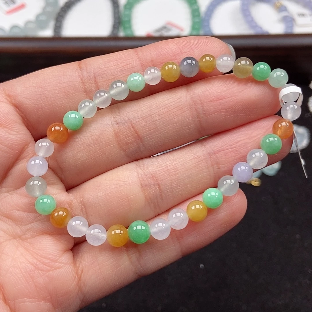 翡翠未镶嵌手串卡5.4